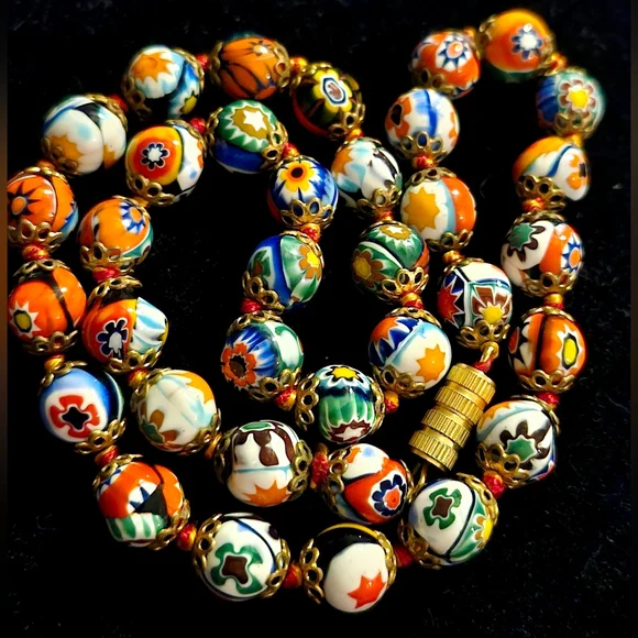 Vintage Venetian Murano Glass Millefiori Beaded Necklace - Picture 4 of 6